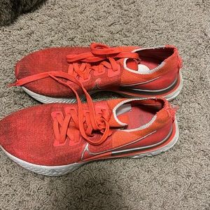 Used Nike flying USA size 8.5